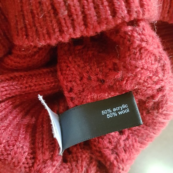 The Limited Women Red V-Neck Knit Sweater, Size M - Picture 7 of 8